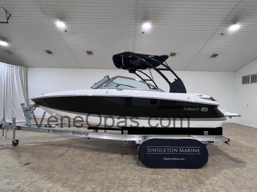 Cobalt 210 Tekniset tiedot ja arvostelut 